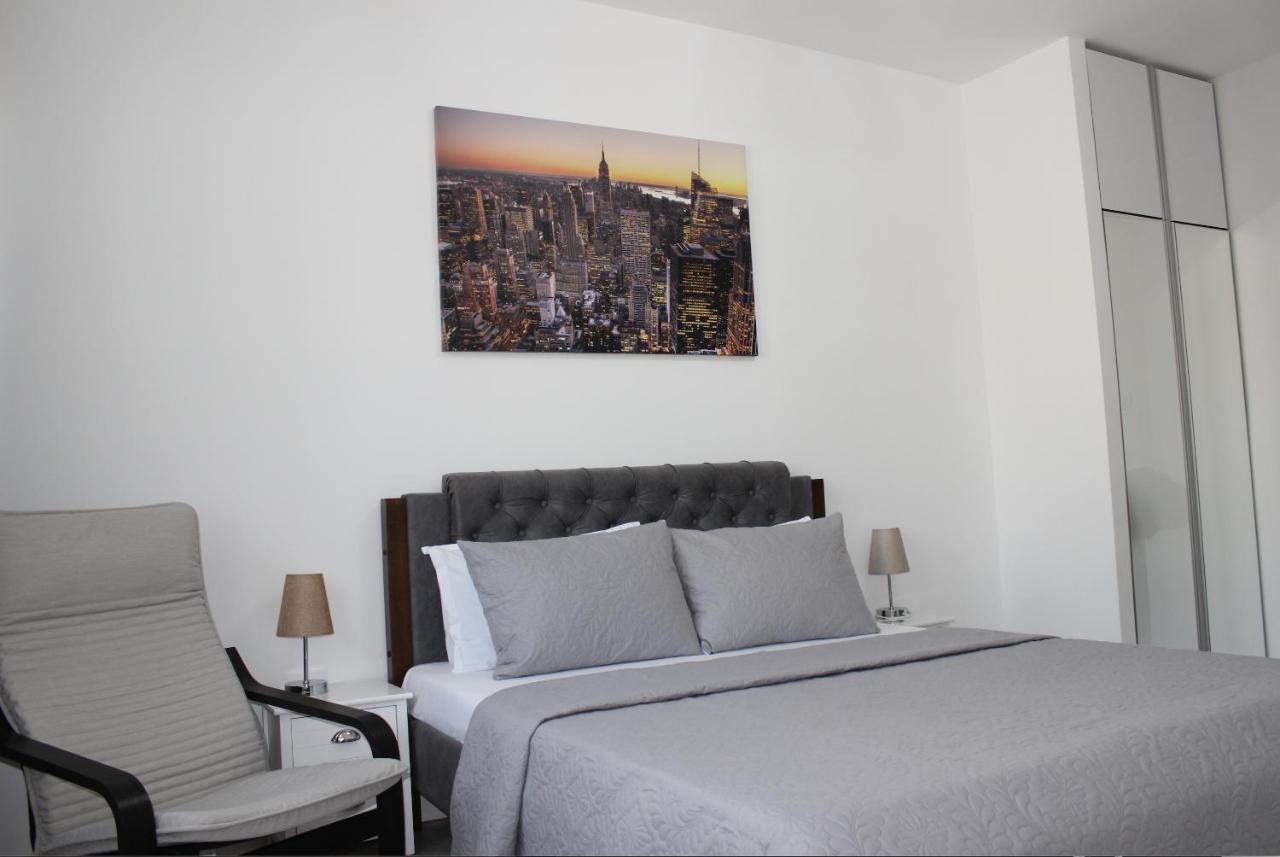 Luxury City Center Apartment - Bucharest Railways Station Exterior foto